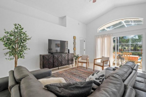 Stunning 4-bedroom Villa w/ Pool - Close to Disney Parks and Gulf Courses!